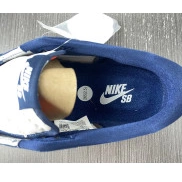 Navy Jordan CJ7891-400 SB 1 Low Midnight 0726